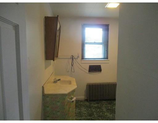 421 Bay Street Springfield, MA 01109 - Photo 9 of 14 Gallery Image 9