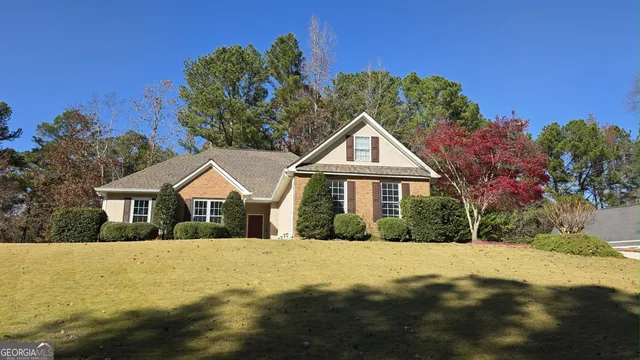 $2,600 | 21 Wellington Manor, Sharpsburg, GA 30277