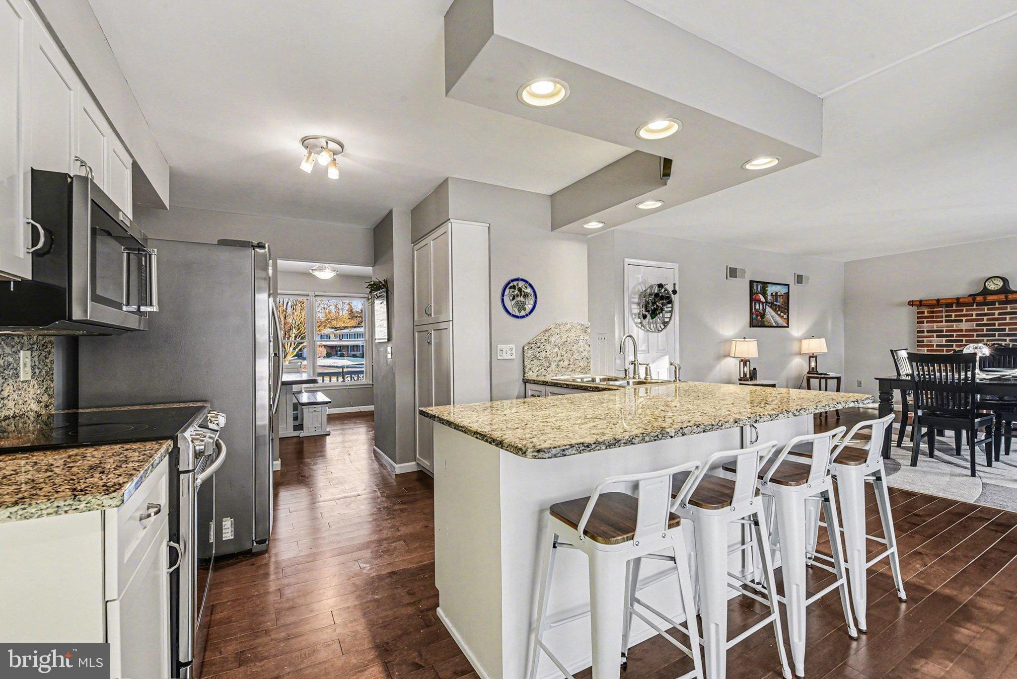 2404 Rye Circle Mechanicsburg, PA 17055 - Photo 11 of 35 Kitchen with Lots of Storage, Granite Countertop