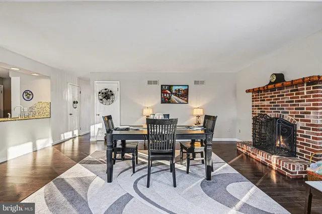 $429,900 | 2404 Rye Circle, Mechanicsburg, PA 17055