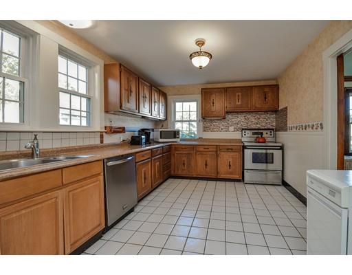 33 Mills Road Needham, MA 02494 - Photo 9 of 17 Gallery Image 9