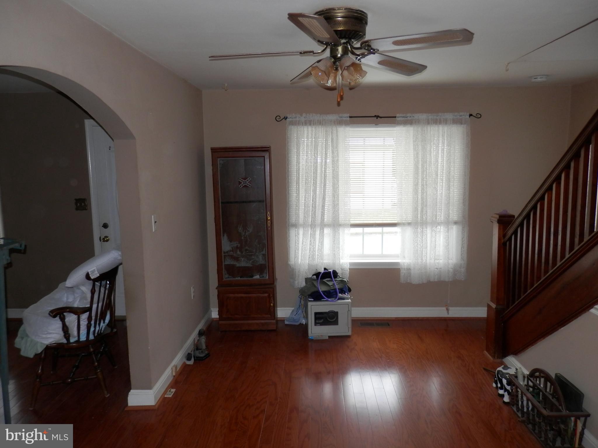 77 South Ralph Street Westminster, MD 21157 - Photo 6 of 15 Interior (General)