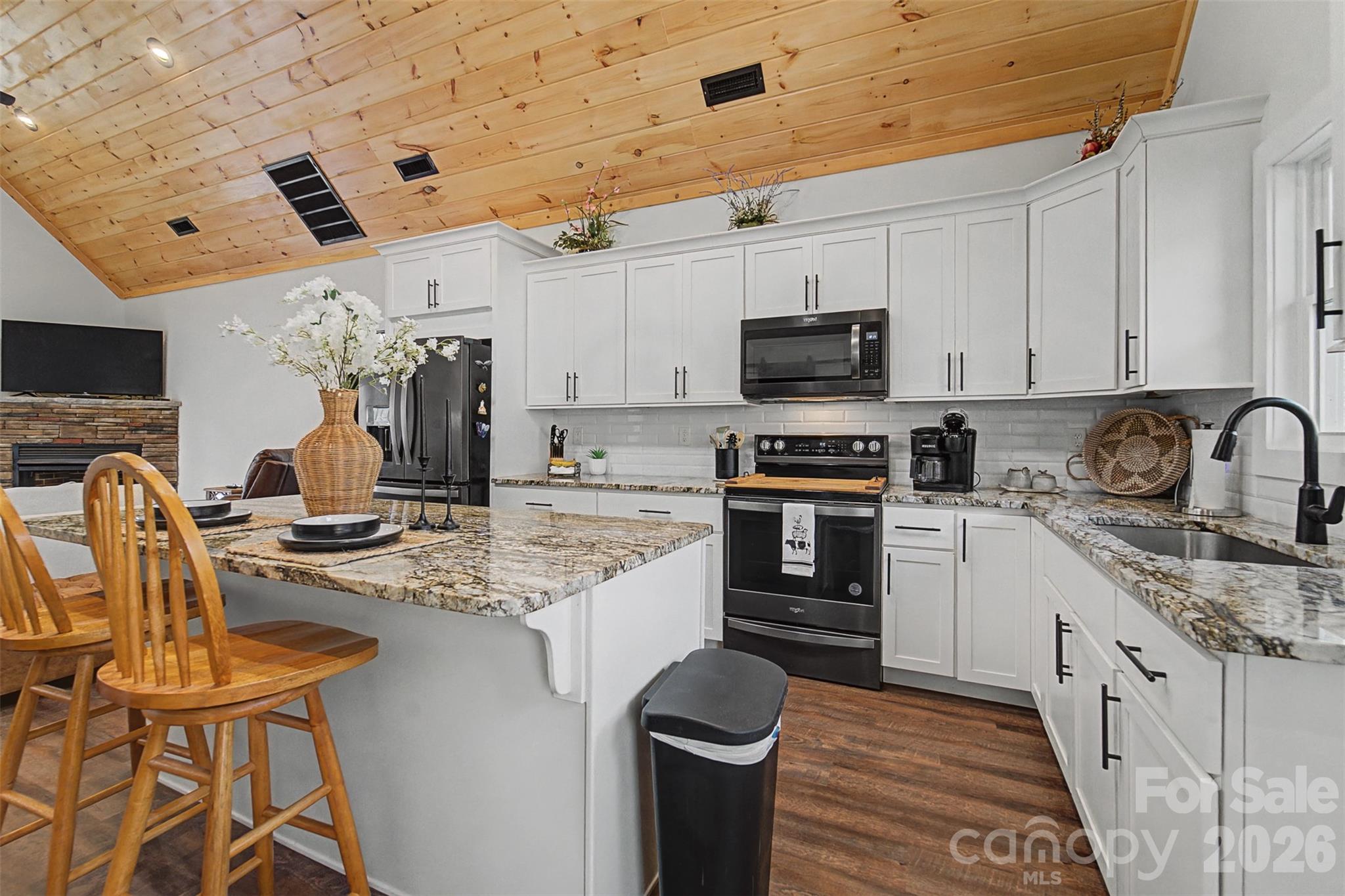79 Abbey View Road Bryson City, NC 28713 - Photo 10 of 48