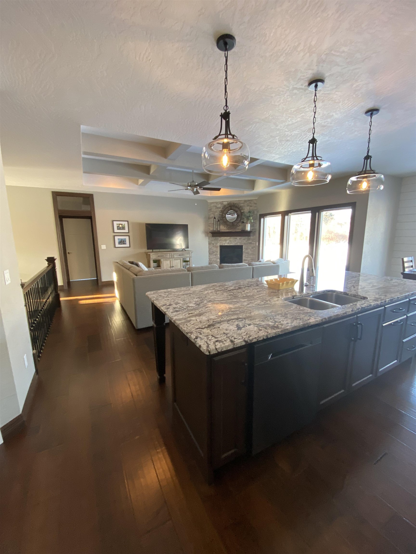 1630 Ravine Drive Green Bay, WI 54313 - Photo 4 of 39