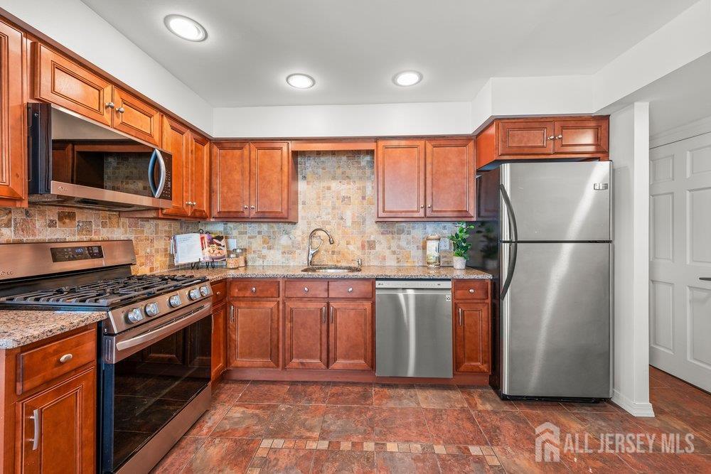 5 Center Street, Unit A Edison, NJ 08817 - Photo 10 of 29