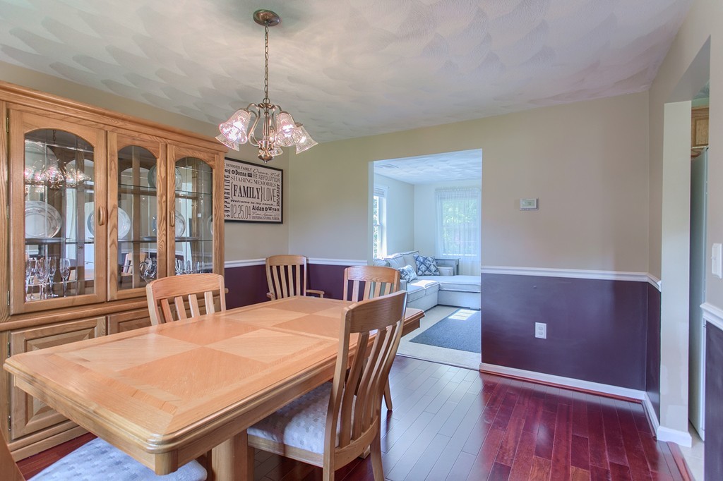 219 Pelham Road Dracut, MA 01826 - Photo 19 of 29 Gallery Image 19