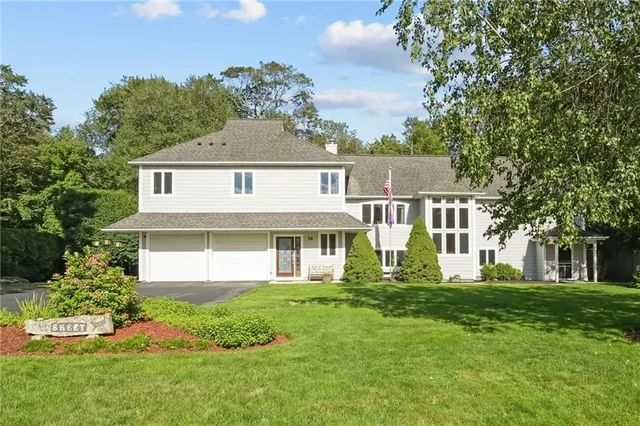 $1,050,000 | 34 Arrow Lane, North Kingstown, RI 02852