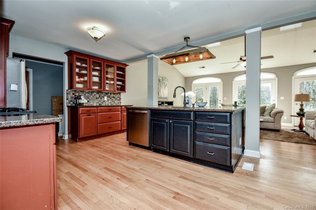 2316 Grey Road Davidson, NC 28036 - Photo 7 of 25