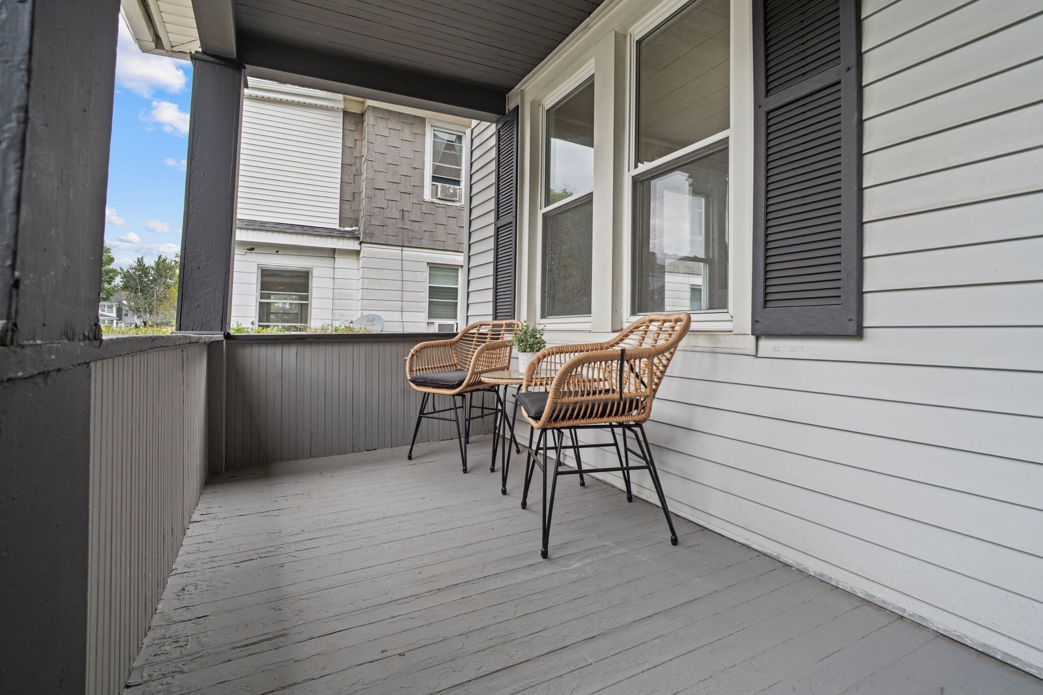 615 White Street Springfield, MA 01108 - Photo 7 of 42 Gallery Image 7