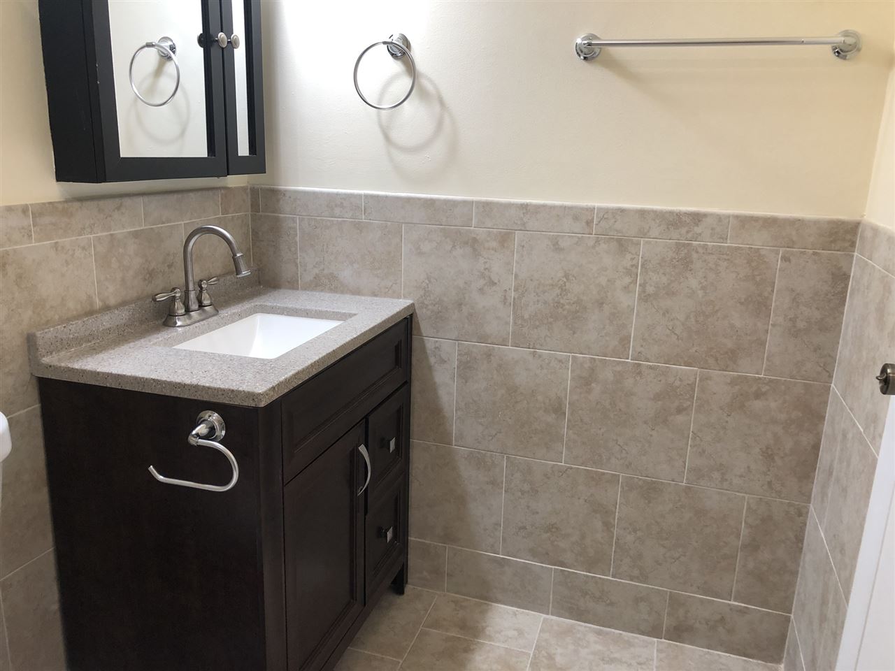 403 Hayden Road, Unit 209 Tallahassee, FL 32304 - Photo 7 of 10