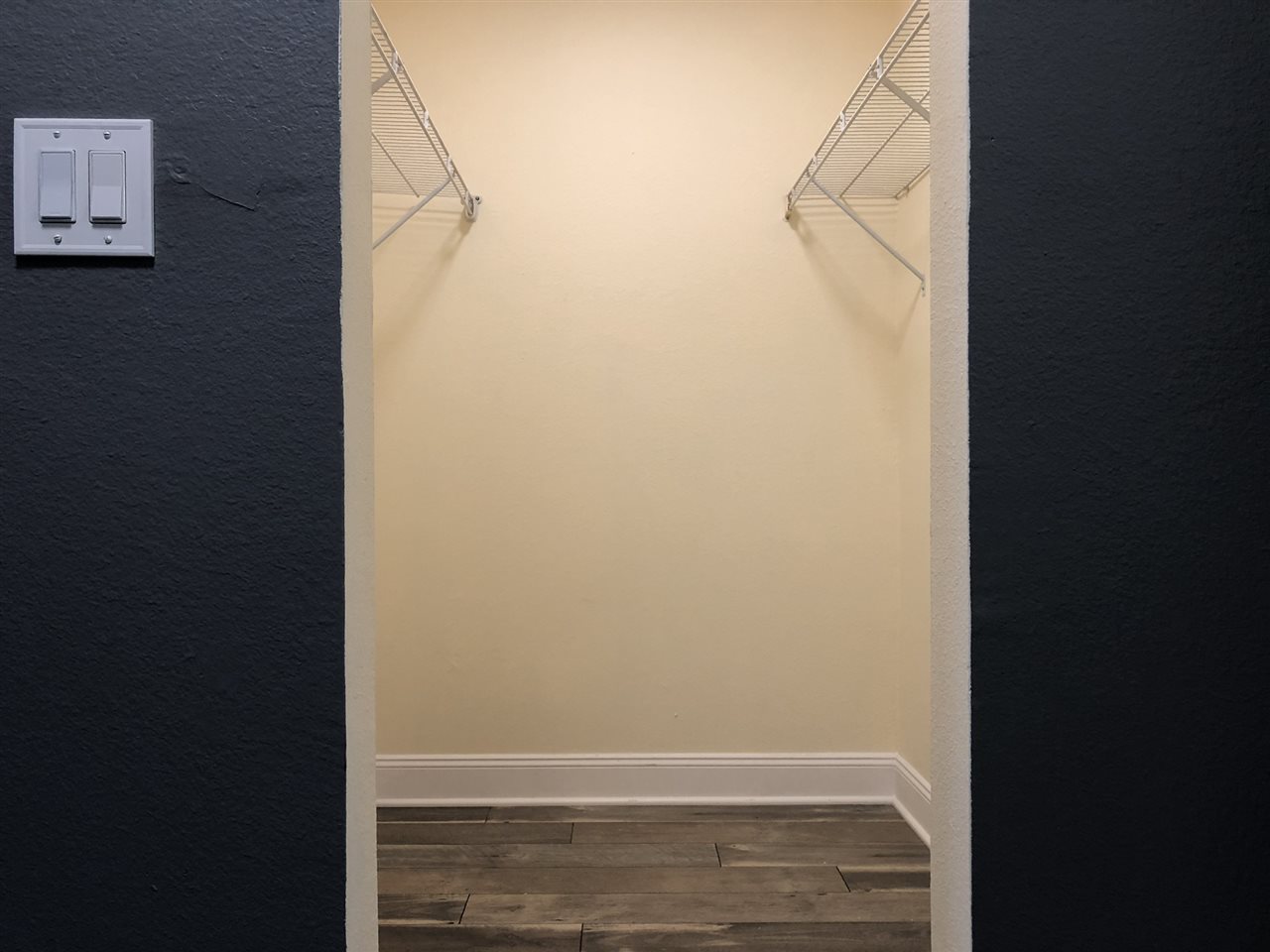 403 Hayden Road, Unit 209 Tallahassee, FL 32304 - Photo 8 of 10