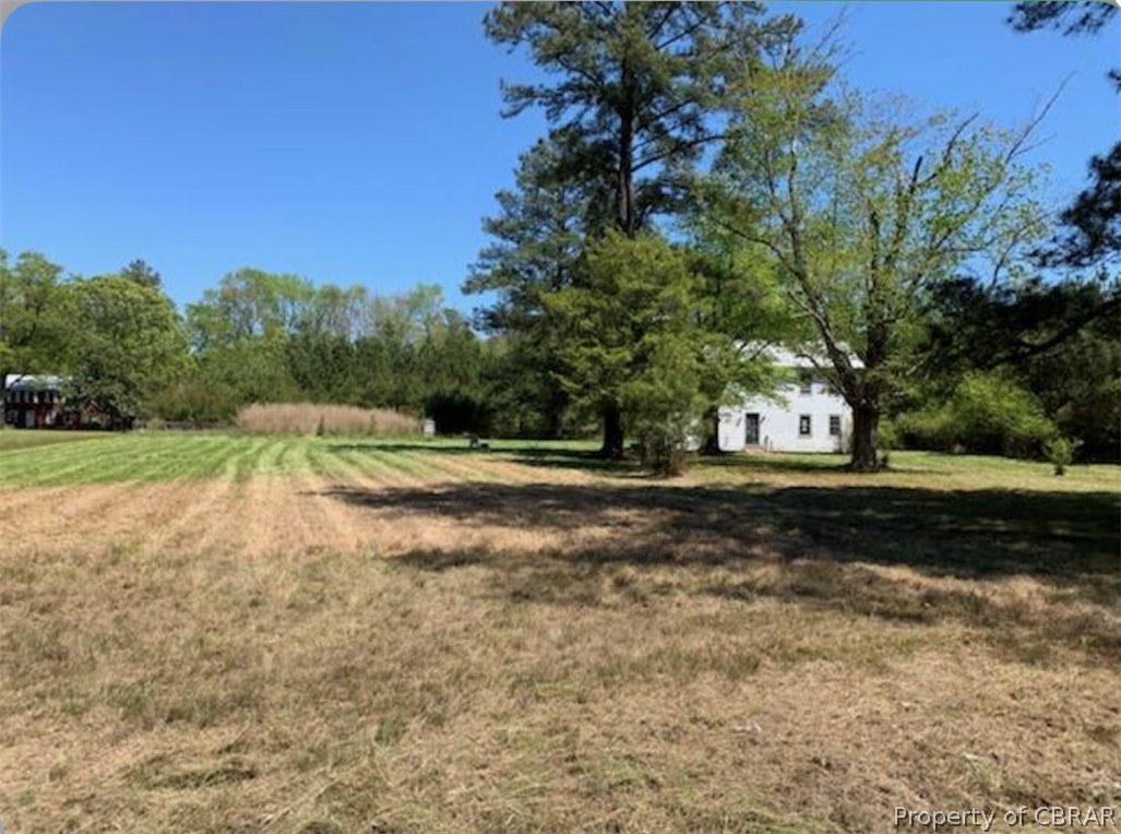 1013 Gdn Crk Road Mathews, VA 23109 - Photo 2 of 25