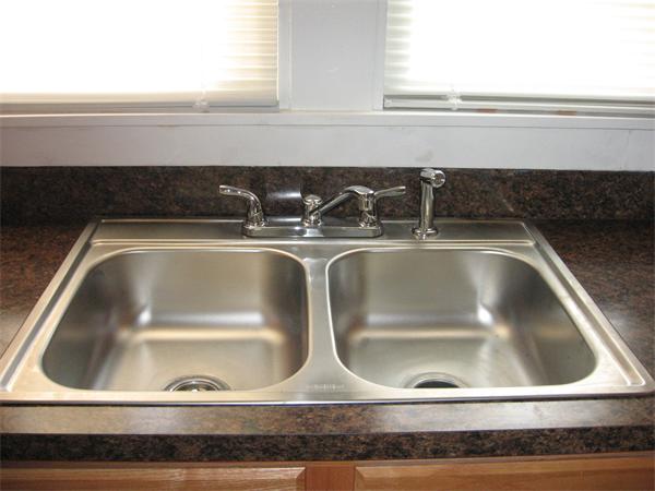 30 Edgewood Street Springfield, MA 01109 - Photo 5 of 20 Gallery Image 5