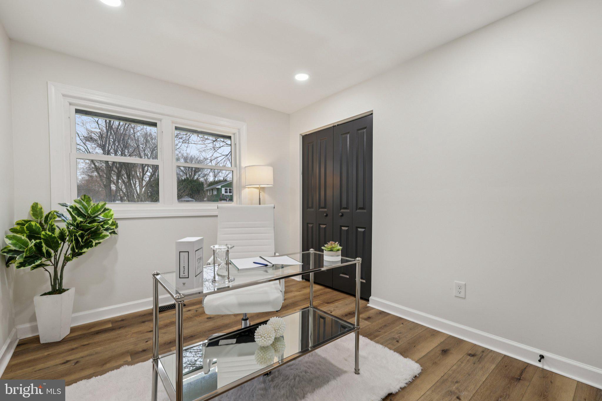 9301 Millbrook Road Ellicott City, MD 21042 - Photo 17 of 31