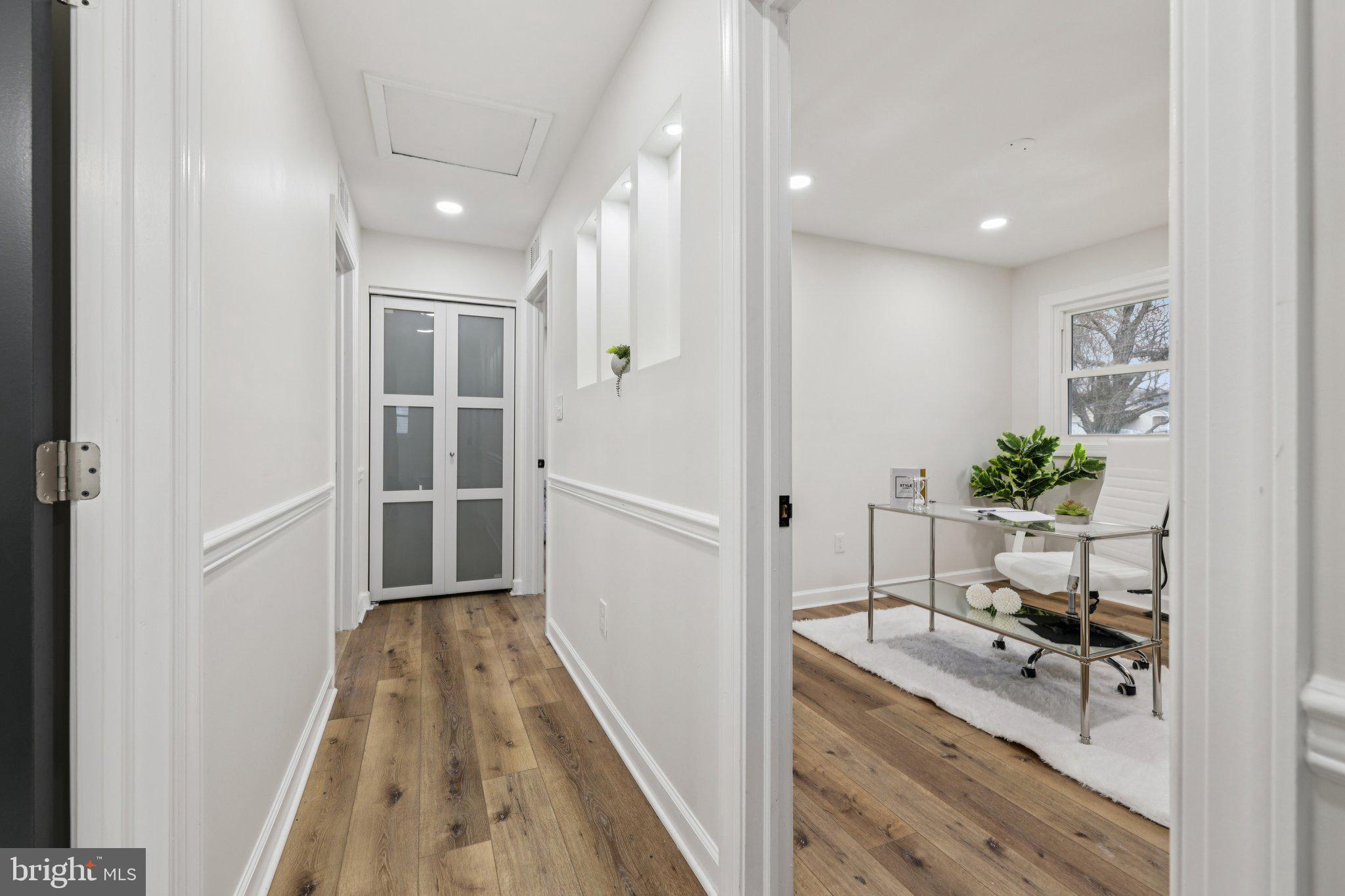 9301 Millbrook Road Ellicott City, MD 21042 - Photo 25 of 31