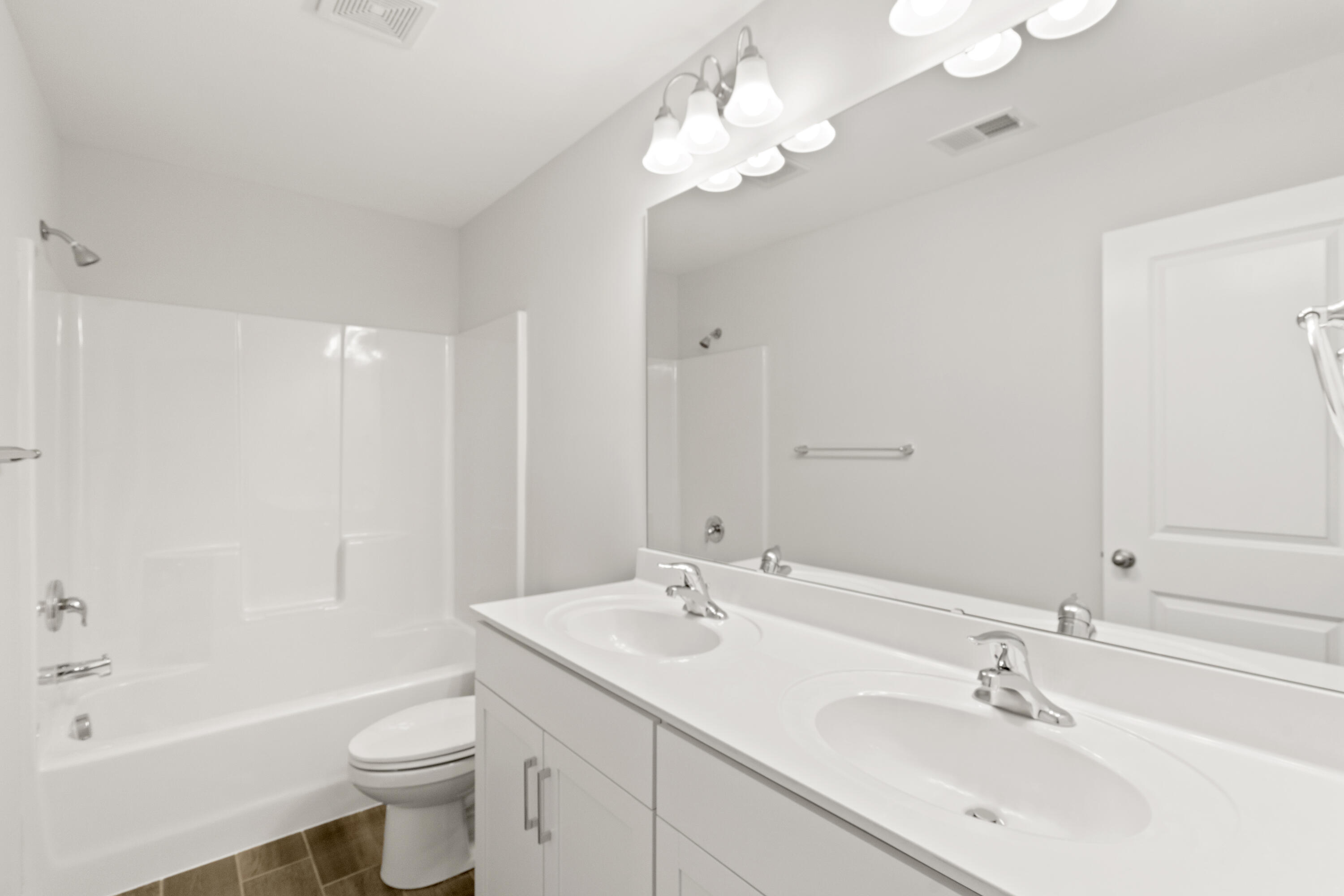 8725 Revival Road North Charleston, SC 29420 - Photo 16 of 21 SDH08797