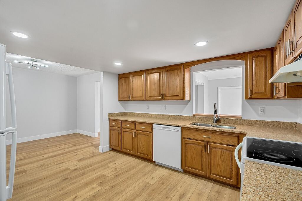 8406 Pensacola Road Fort Pierce, FL 34951 - Photo 11 of 36 8406-Pensacola-Rd-015-1024