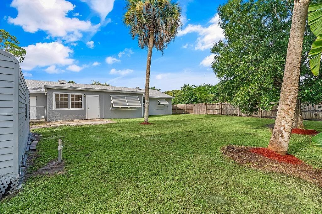 8406 Pensacola Road Fort Pierce, FL 34951 - Photo 33 of 36 8406-Pensacola-Rd-035-1024