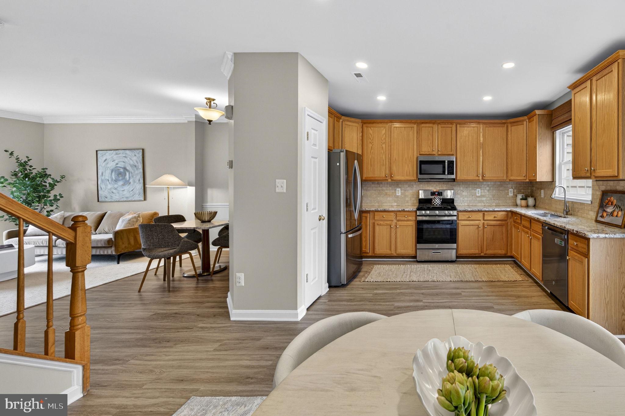 6204 Conklin Way Haymarket, VA 20169 - Photo 16 of 88