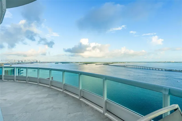 $32,500 | 1643 Brickell Avenue, Unit 3501, Miami, FL 33129