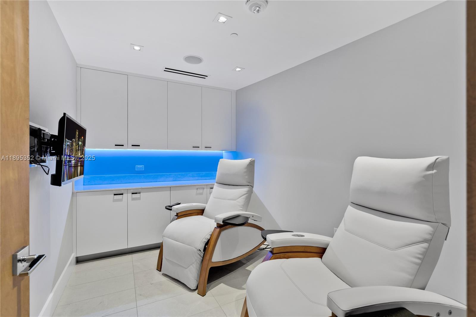 1643 Brickell Avenue, Unit 3501 Miami, FL 33129 - Photo 64 of 91 a bathroom with a toilet and a sink