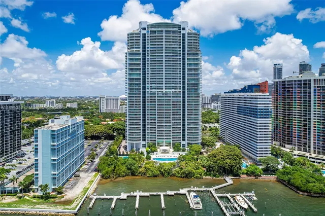 $32,500 | 1643 Brickell Avenue, Unit 3501, Miami, FL 33129