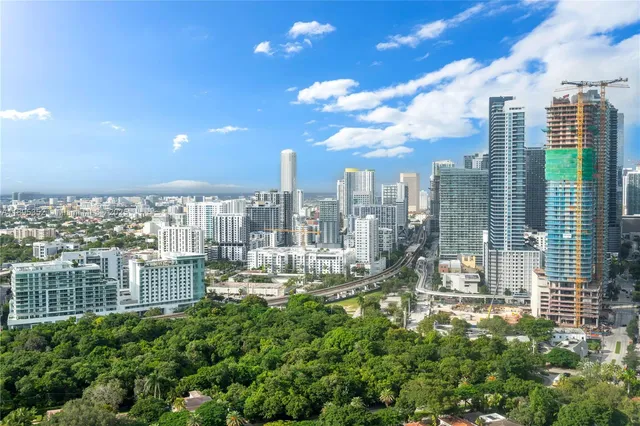 $32,500 | 1643 Brickell Avenue, Unit 3501, Miami, FL 33129