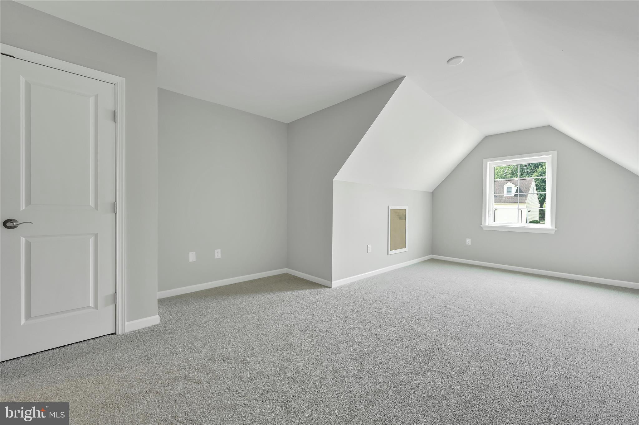 227 Pilgrim Drive Lancaster, PA 17603 - Photo 22 of 24 an empty room with a empty space and windows
