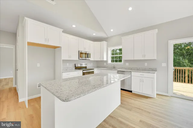 $478,900 | 227 Pilgrim Drive, Lancaster, PA 17603