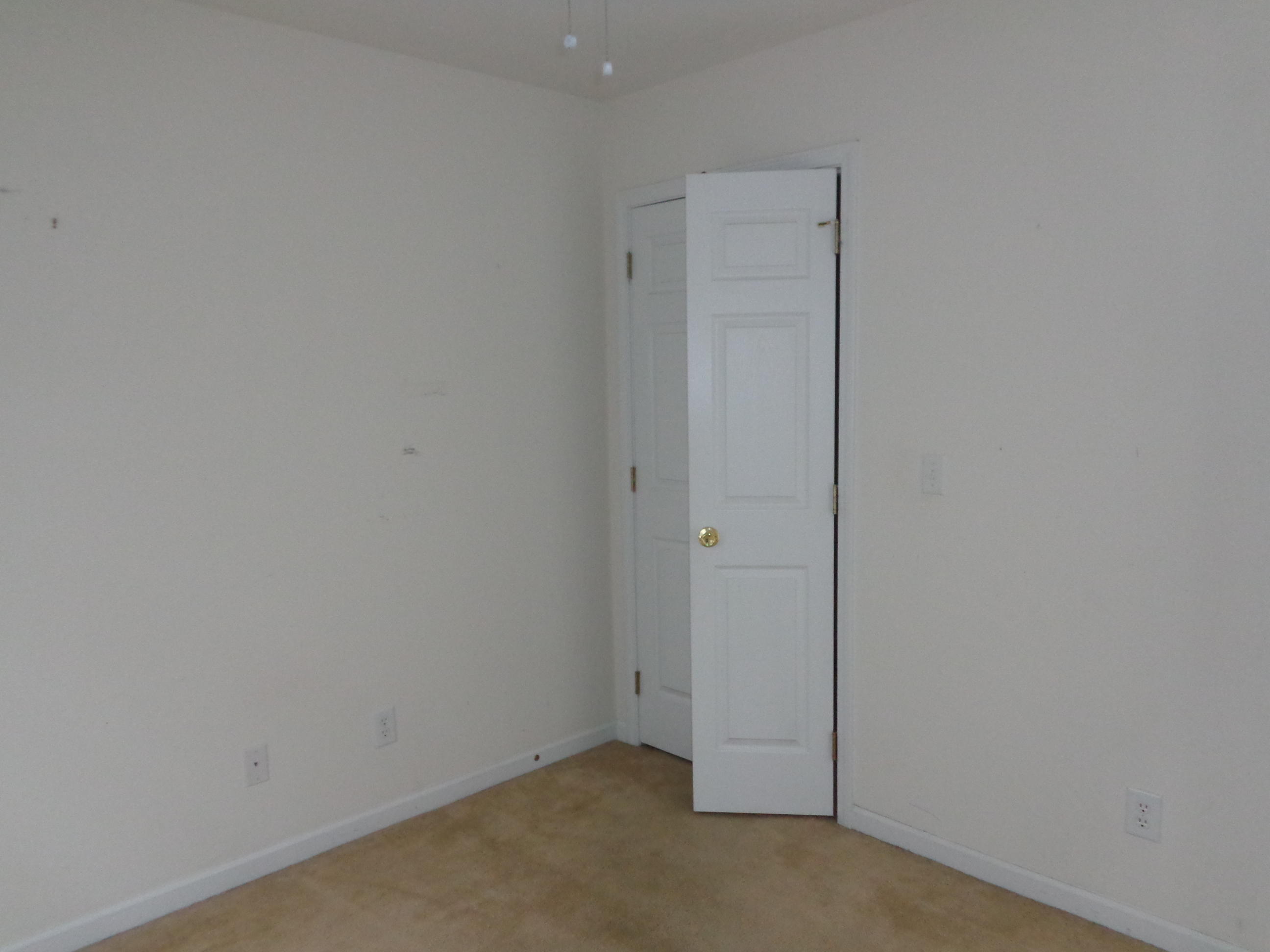 1248 River Rock Road Hanahan, SC 29410 - Photo 12 of 17 DSC01517