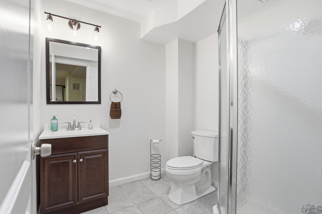 9 Boxwood Road Westford, MA 01886 - Photo 33 of 40