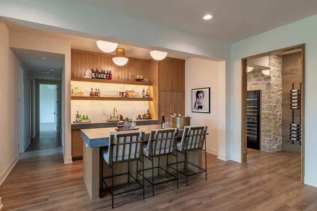 $2,375,000 | 11540 Deer Rdg Drive, Olathe, KS 66061