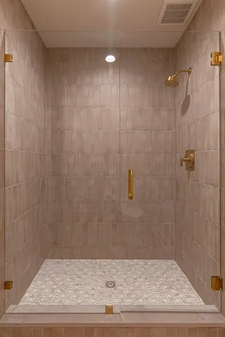 $2,375,000 | 11540 Deer Rdg Drive, Olathe, KS 66061