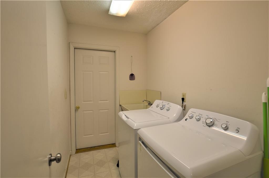 3213 Warrior Road Lenoir, NC 28645 - Photo 12 of 31 Gallery Image 12