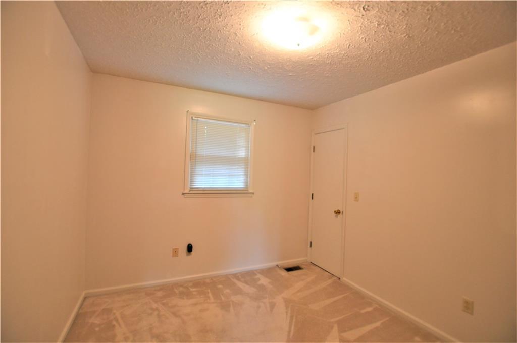 3213 Warrior Road Lenoir, NC 28645 - Photo 14 of 31 Gallery Image 14