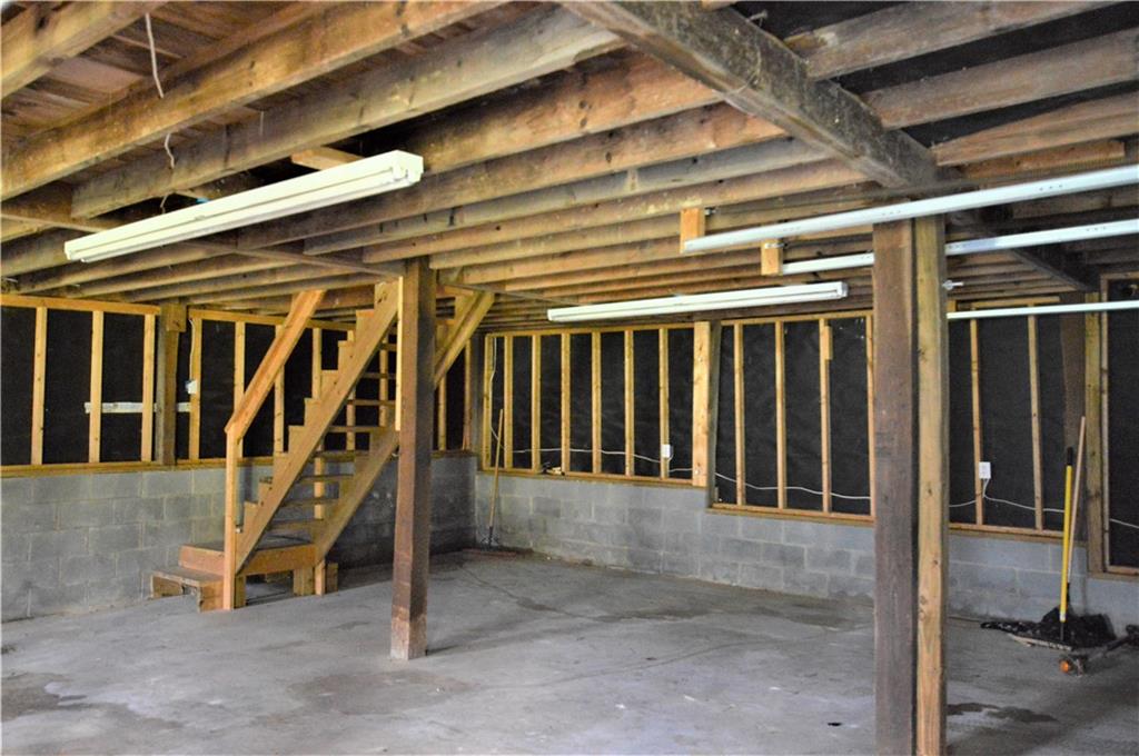 3213 Warrior Road Lenoir, NC 28645 - Photo 23 of 31 Gallery Image 23