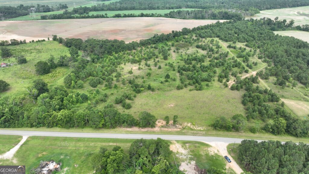 a view of outdoor space with mountain view