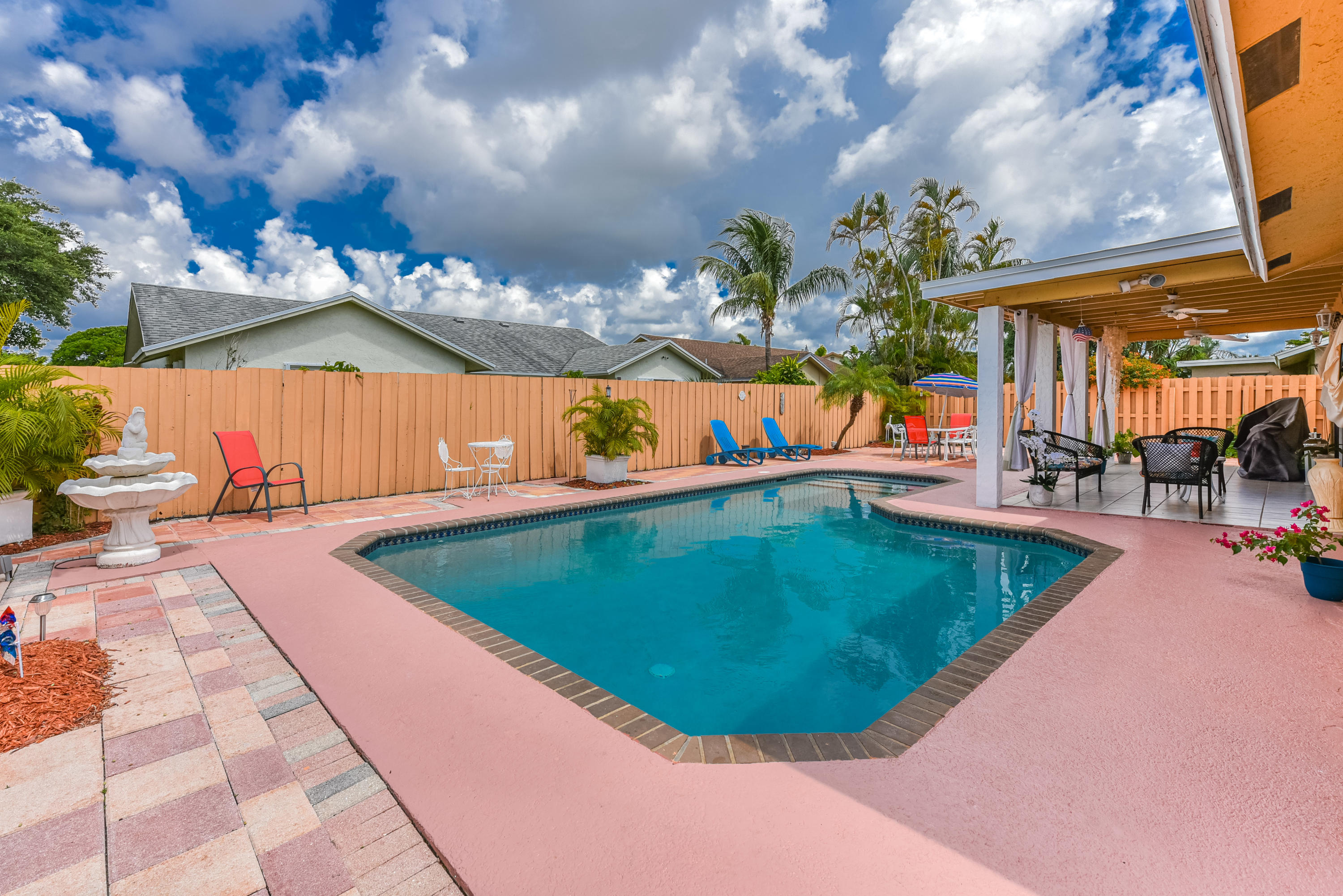 23103 Southwest 55th Avenue Boca Raton, FL 33433 - Photo 27 of 32 23103 sw 55th ave-35