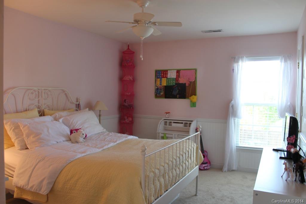 403 Lafinca Court Fort Mill, SC 29708 - Photo 14 of 17 Gallery Image 14
