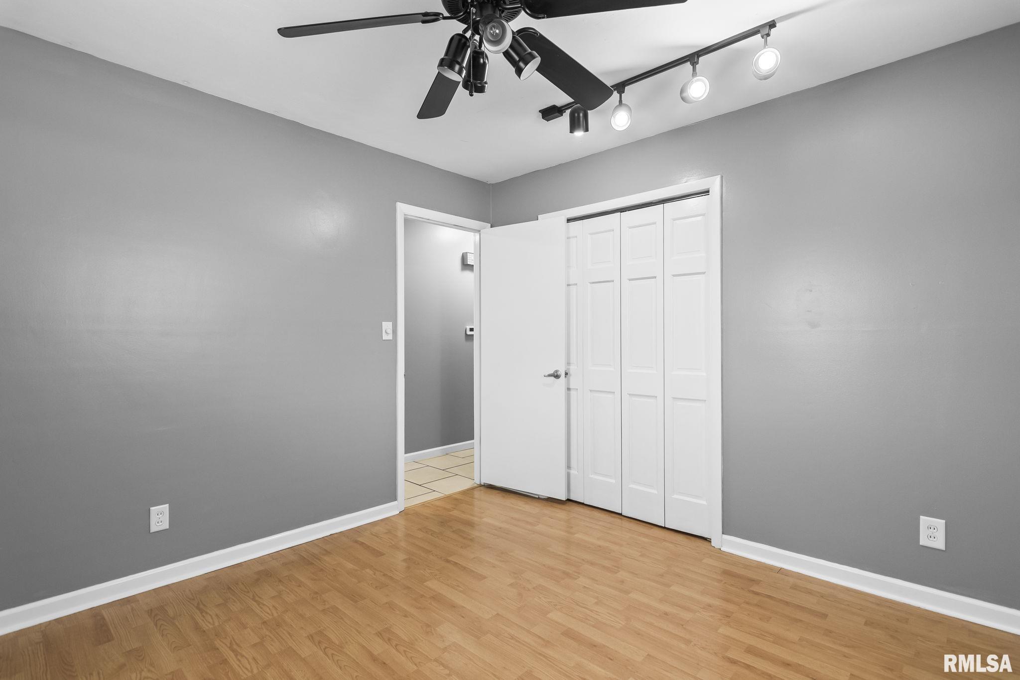 2264 East Eleanor Avenue Springfield, IL 62702 - Photo 23 of 38