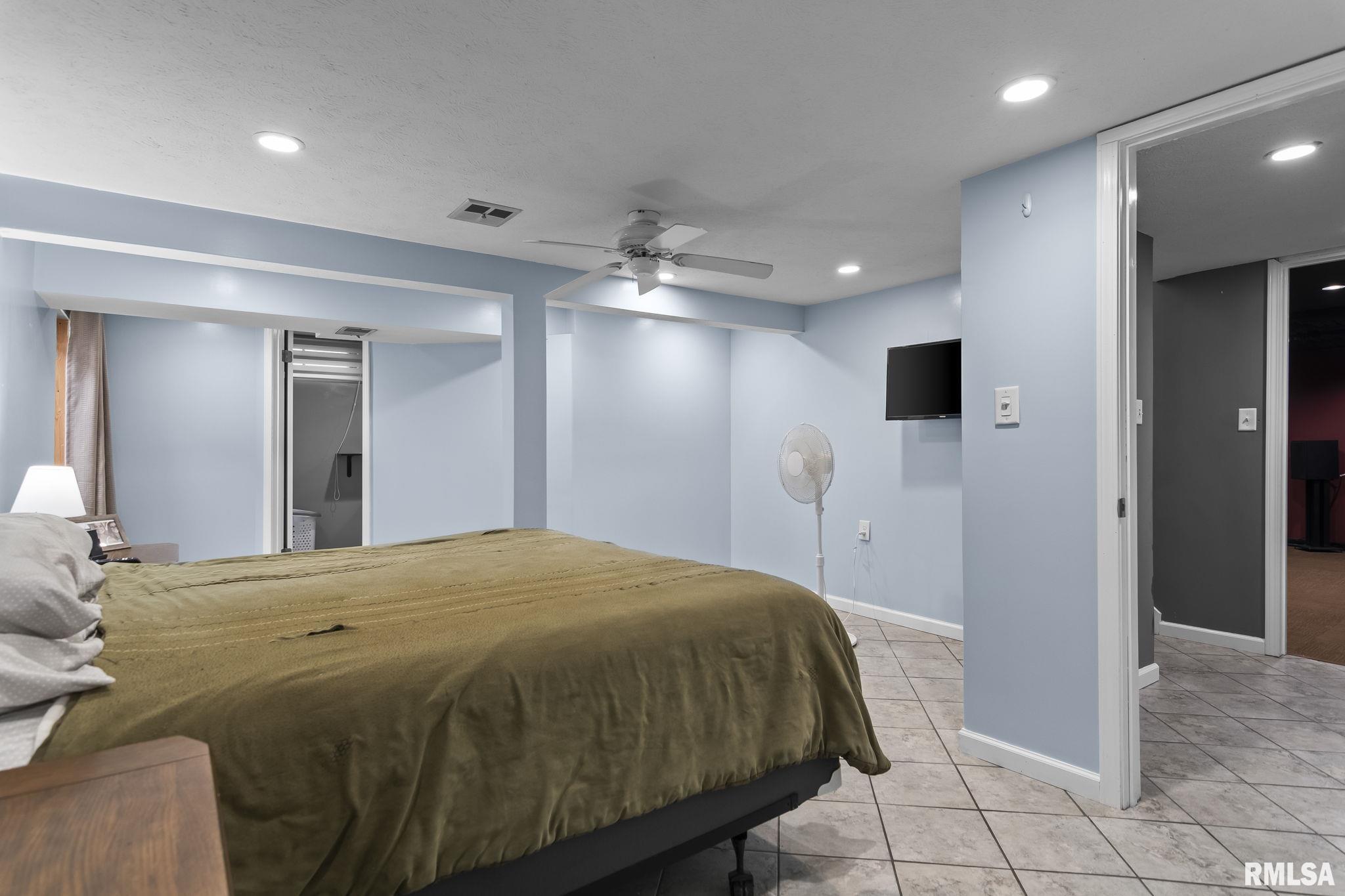 2264 East Eleanor Avenue Springfield, IL 62702 - Photo 29 of 38