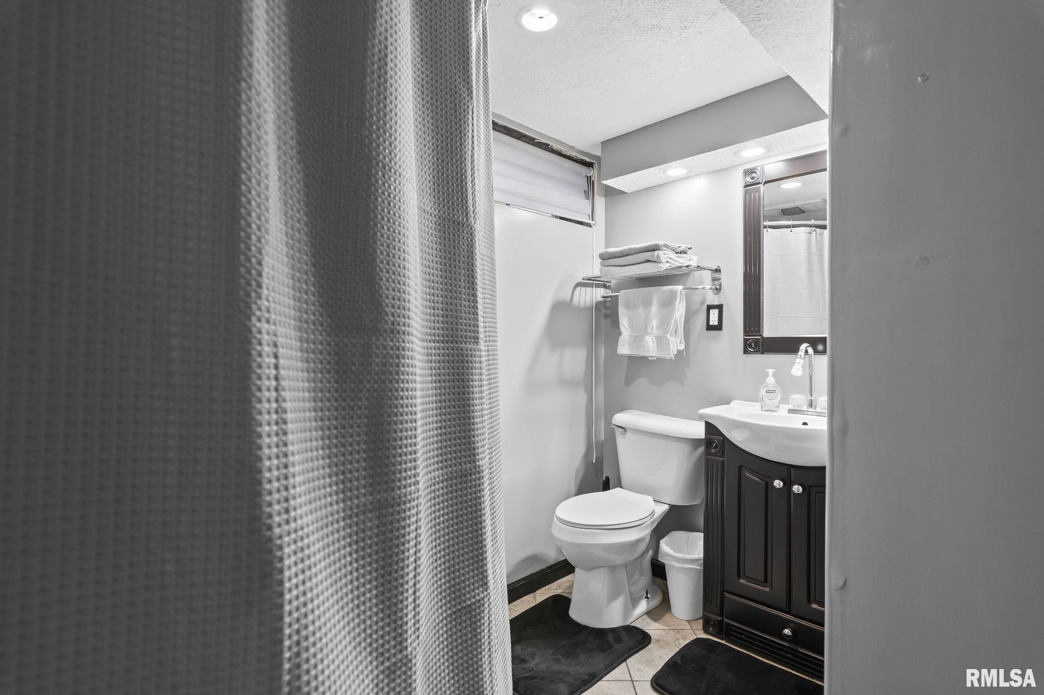 2264 East Eleanor Avenue Springfield, IL 62702 - Photo 34 of 38