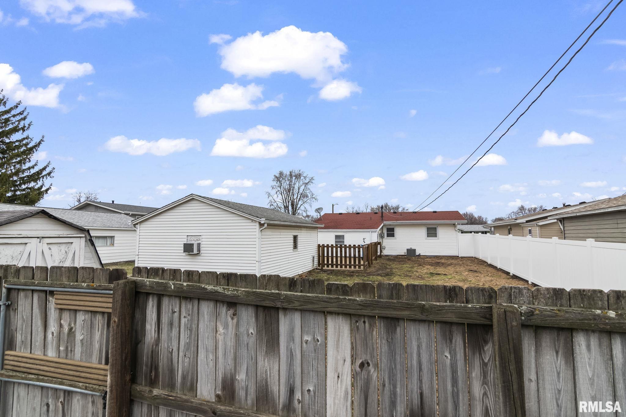 2264 East Eleanor Avenue Springfield, IL 62702 - Photo 38 of 38