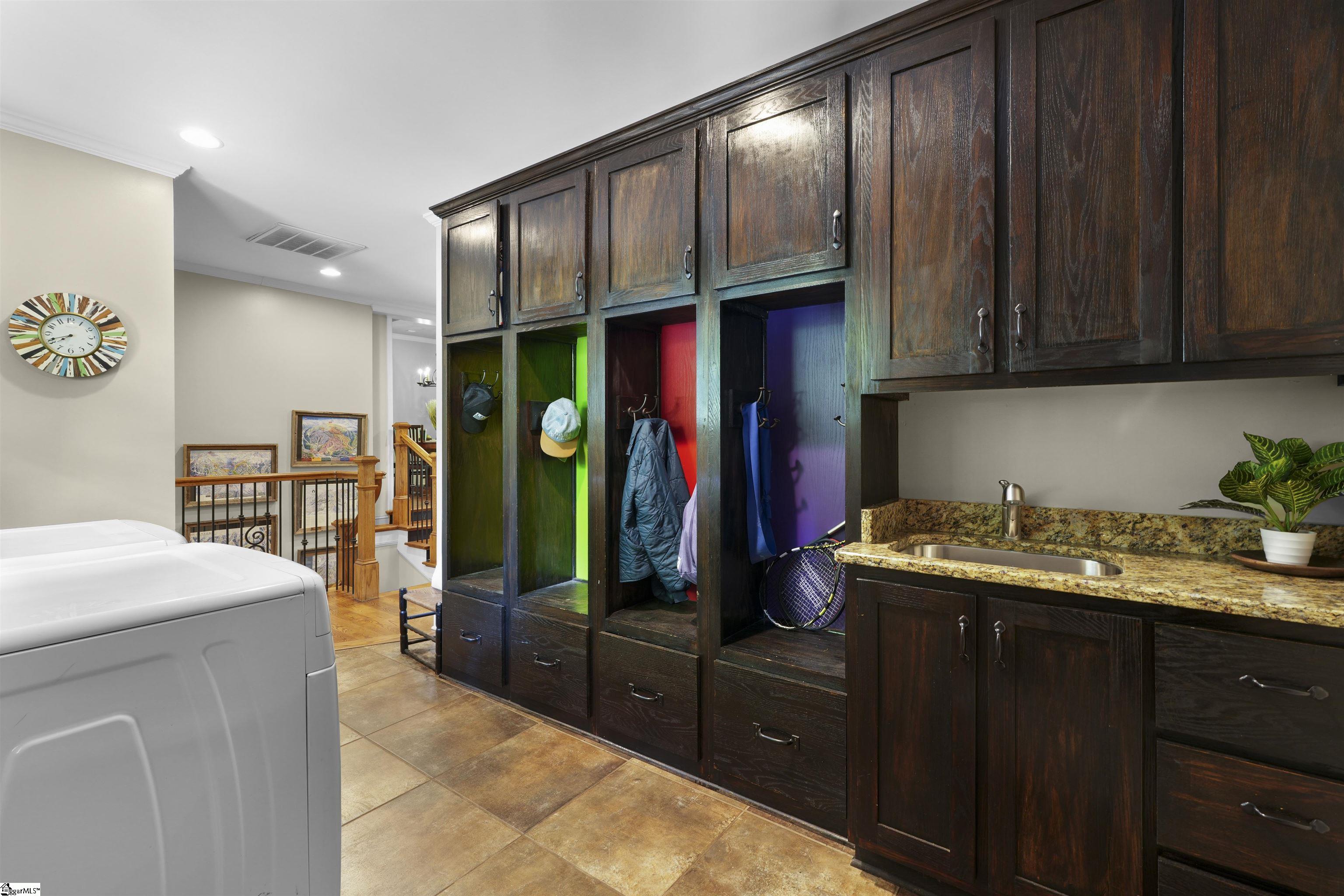 207 Rockingham Road Greenville, SC 29607 - Photo 34 of 35