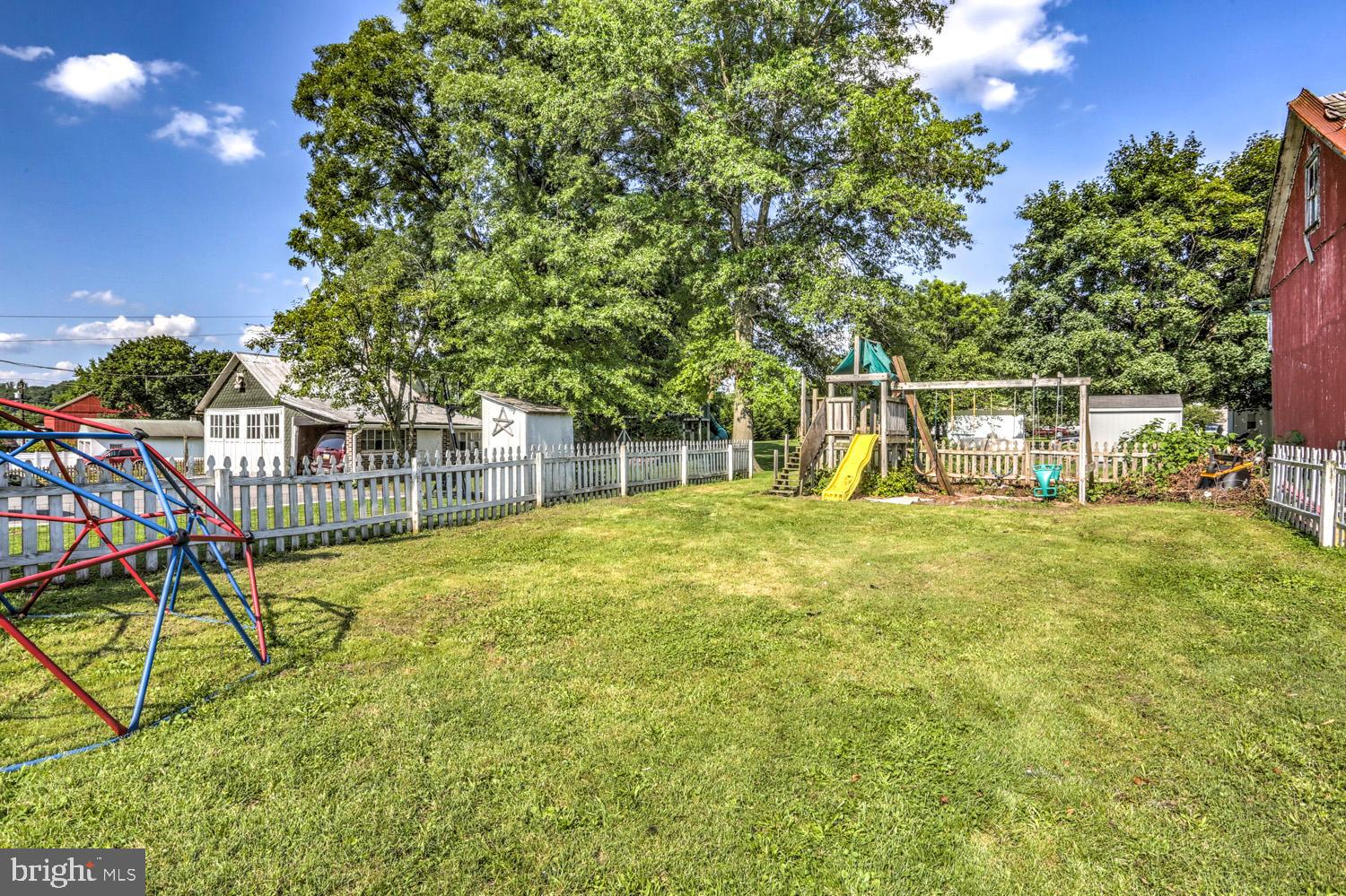 1232 Reading Road Denver, PA 17517 - Photo 17 of 50 Back Yard