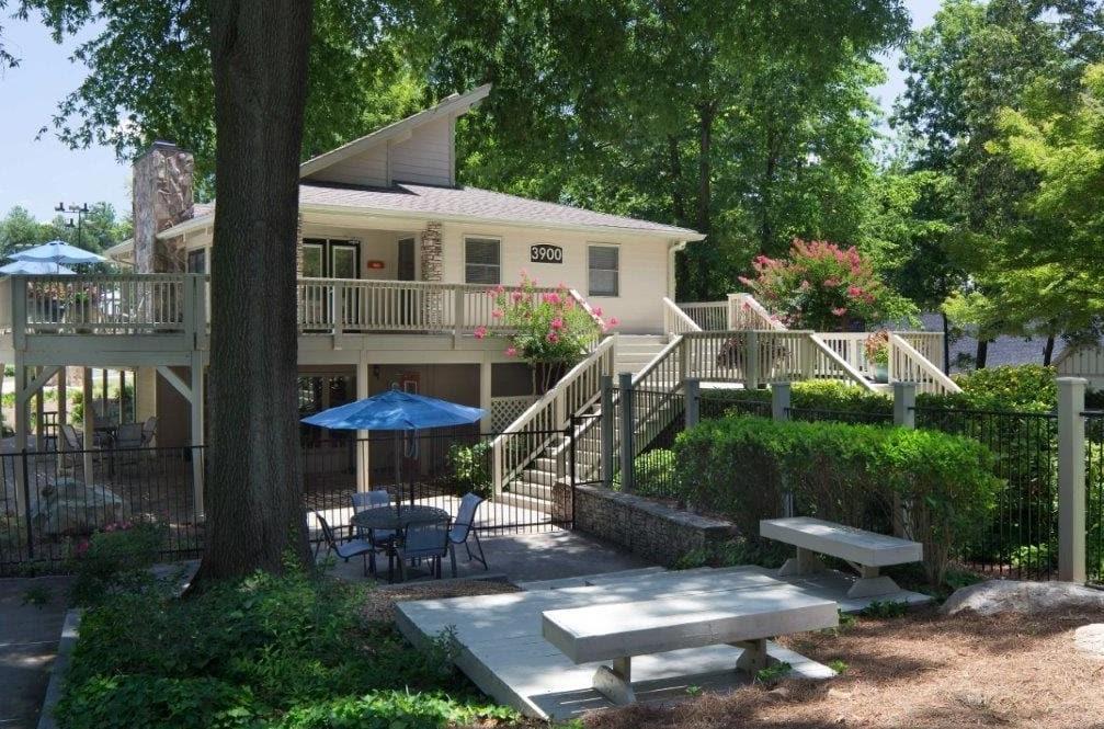 3900 Paces Walk Southeast, Unit 2616B Atlanta, GA 30339 - Photo 20 of 27