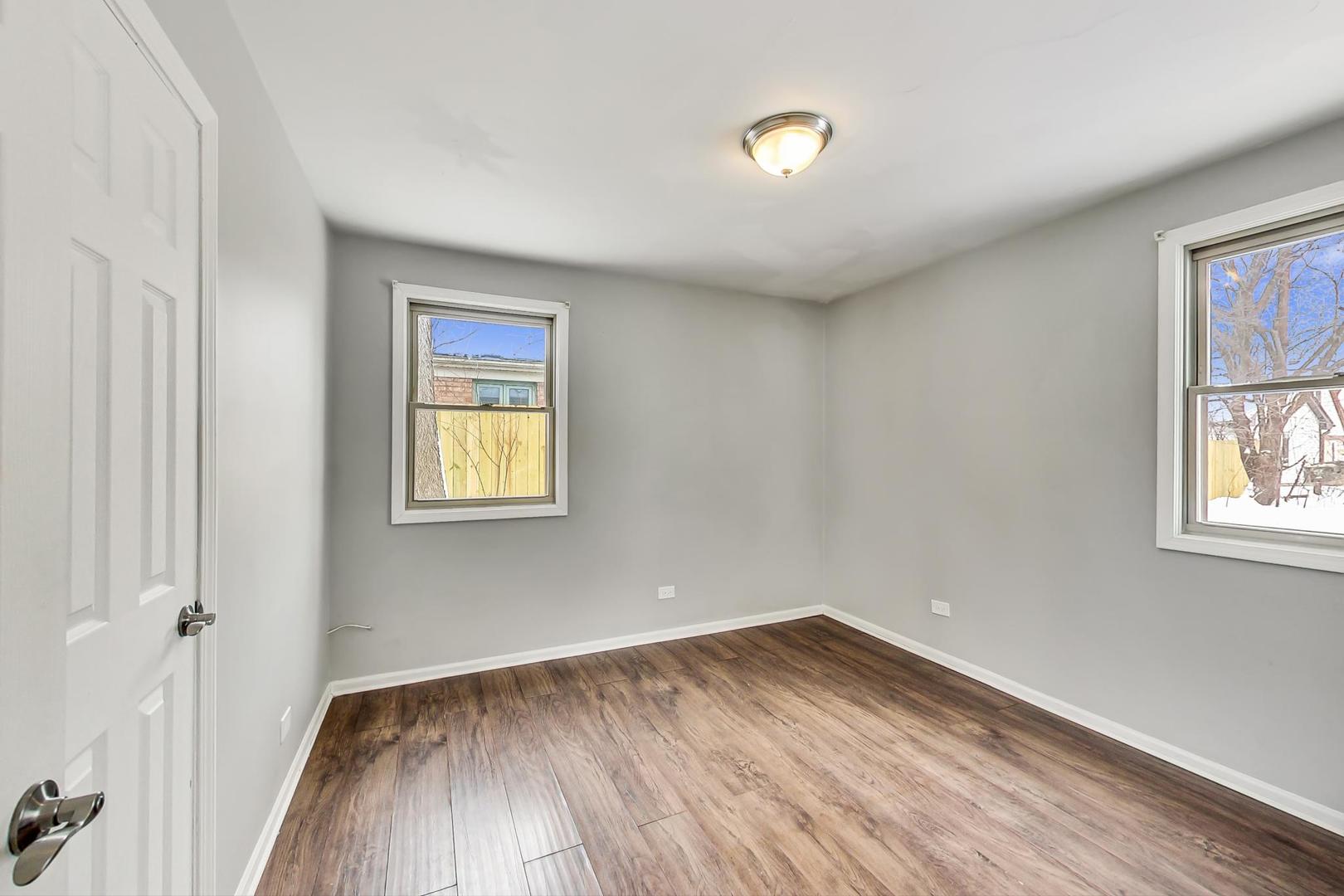 630 Hampton Terrace Libertyville, IL 60048 - Photo 15 of 27