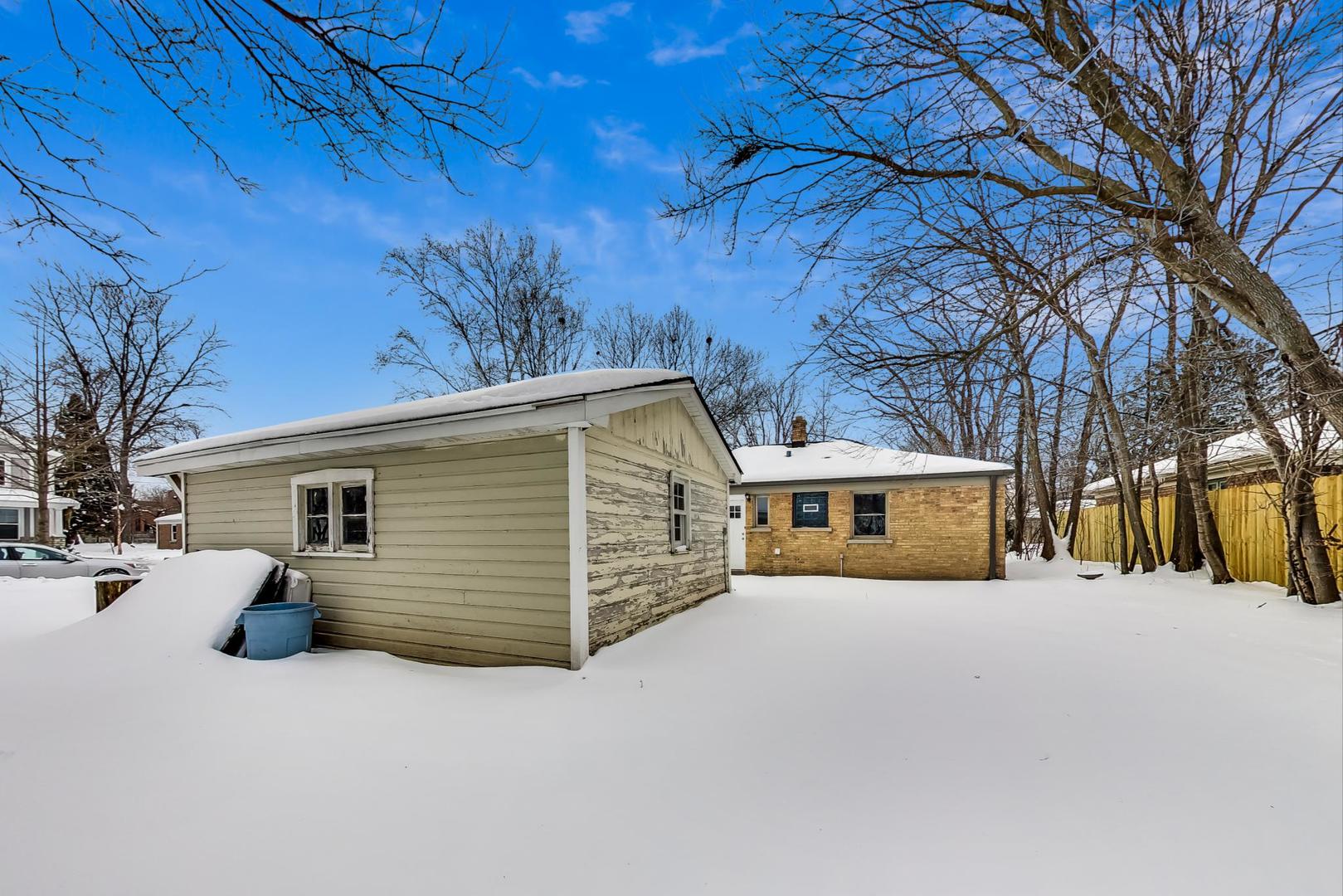 630 Hampton Terrace Libertyville, IL 60048 - Photo 23 of 27