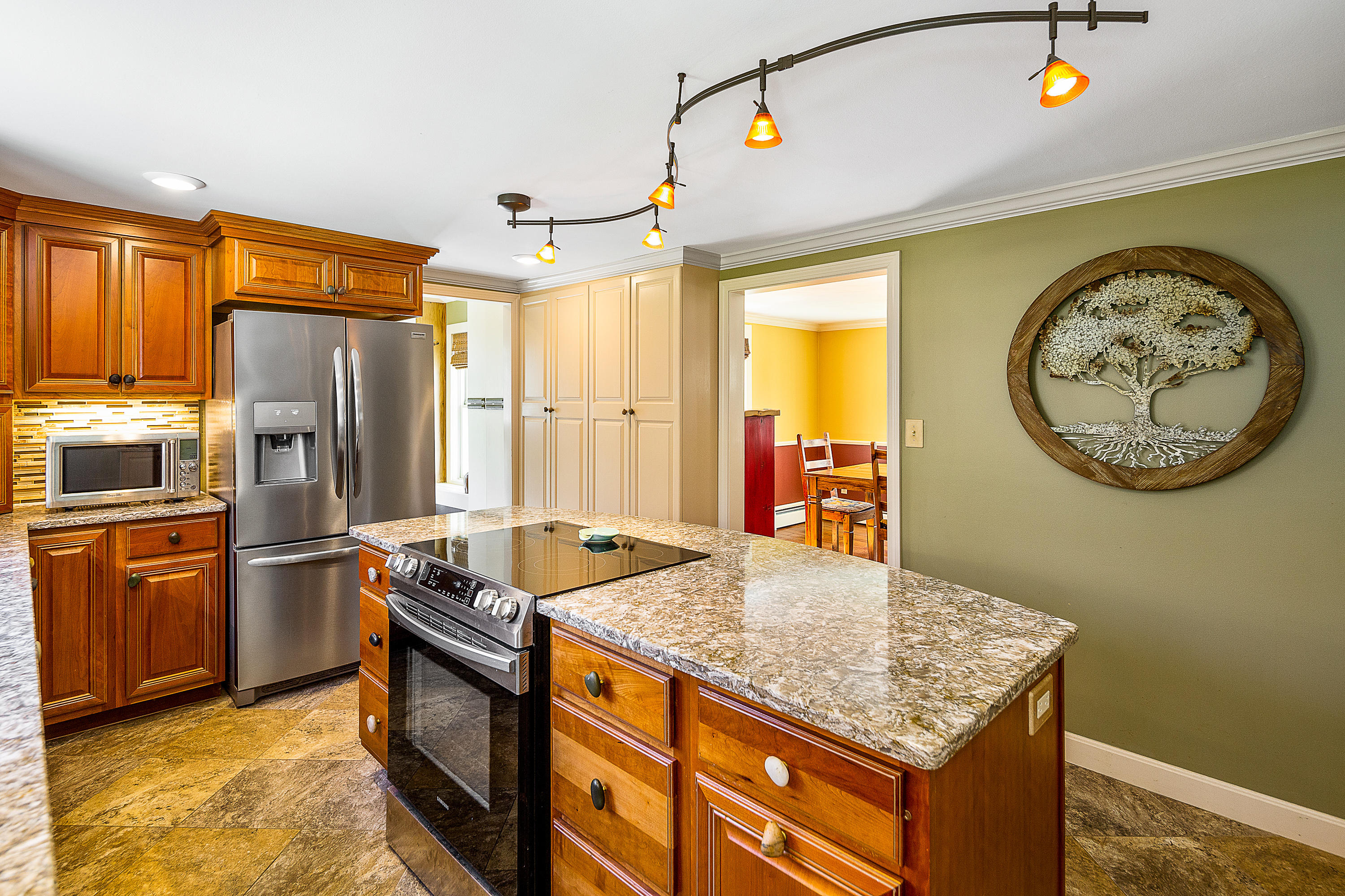 343 Mere Point Road Brunswick, ME 04011 - Photo 10 of 37 15_343MerePoint_S_print