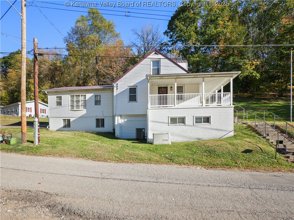 808 Stover Road Dunbar, WV 25064 - Photo 4 of 44 Gallery Image 4